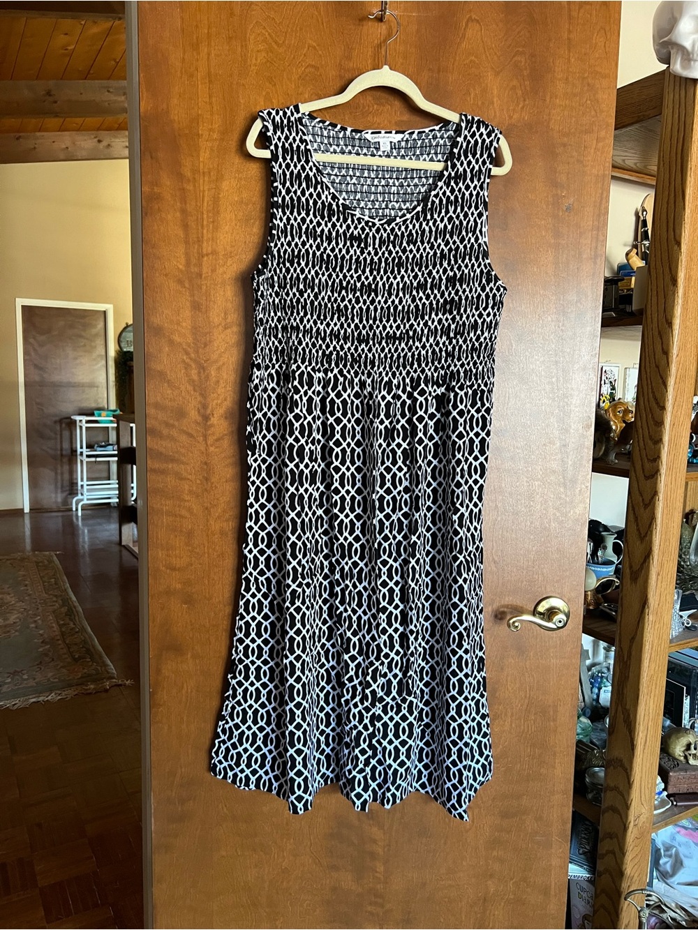 croft & barrow Black and White Sleeveless Geometric Midi Dress